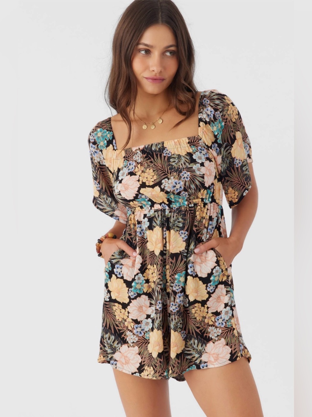 O’Neill Women’s Jaslynn Macaw Tropical Romper | L